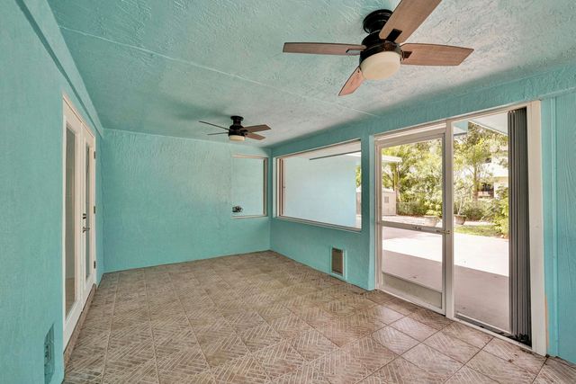 5081 SW 29TH Way, Dania Beach, FL 33312