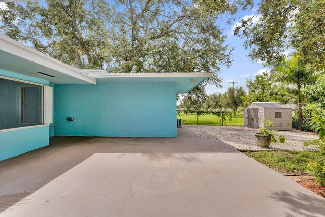 5081 SW 29TH Way, Dania Beach, FL 33312