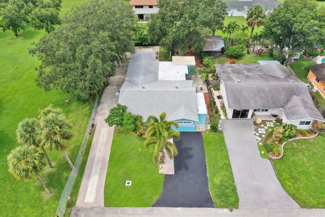 5081 SW 29TH Way, Dania Beach, FL 33312