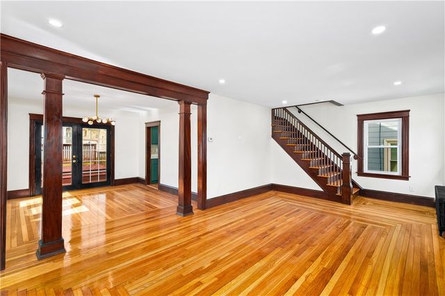 20 E Barrows Street, Cumberland, RI 02864