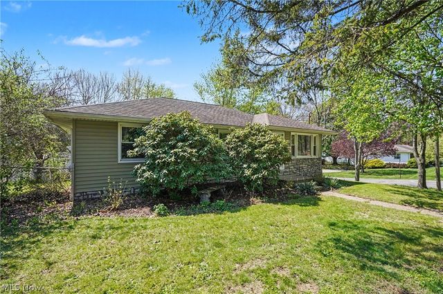 1038 Elno Avenue, Kent, OH 44240