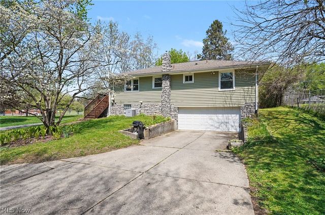 1038 Elno Avenue, Kent, OH 44240