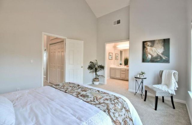 309 Village Circle, Santa Cruz, CA 95060