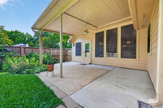 16831 Dunbar Grove Court, Sugar Land, TX 77498