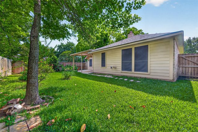 16831 Dunbar Grove Court, Sugar Land, TX 77498