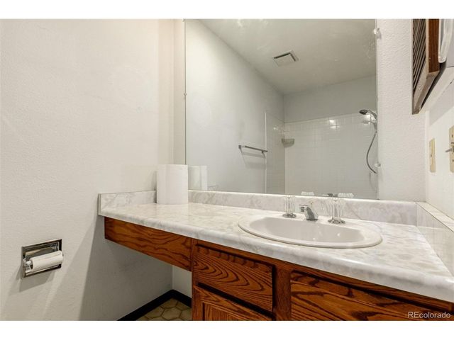 2191 S Victor St D, Aurora, CO 80014