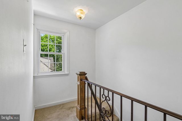 647 PINNEY RD, Huntingdon Valley, PA 19006