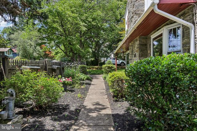 647 PINNEY RD, Huntingdon Valley, PA 19006