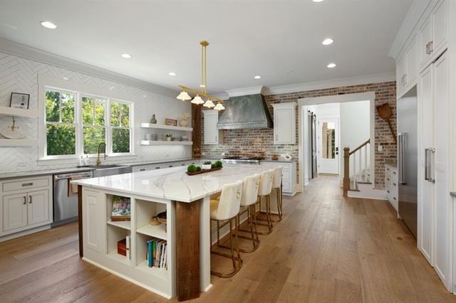 13235 SE Arnold Mill Road, Roswell, GA 30075