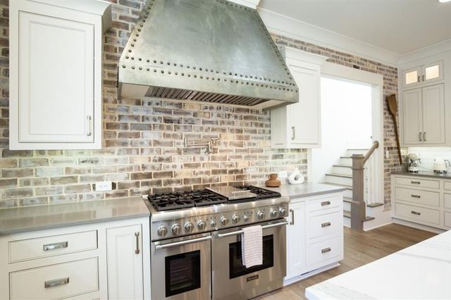 13235 SE Arnold Mill Road, Roswell, GA 30075