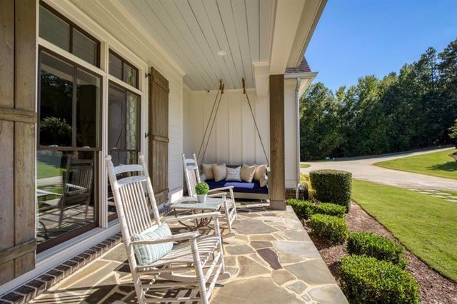13235 SE Arnold Mill Road, Roswell, GA 30075