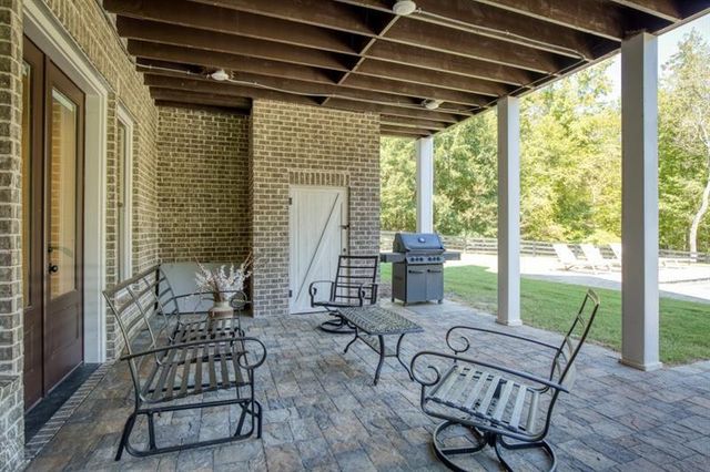 13235 SE Arnold Mill Road, Roswell, GA 30075