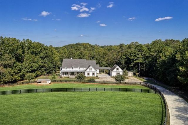 13235 SE Arnold Mill Road, Roswell, GA 30075