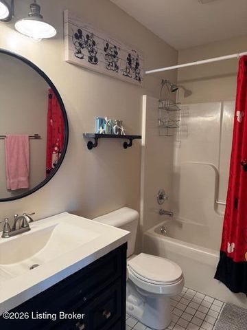 7214 Hassock Dr, Louisville, KY 40258