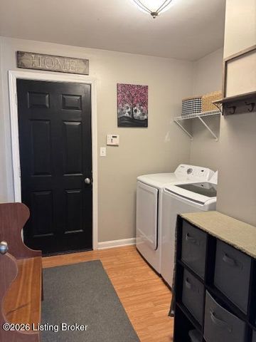 7214 Hassock Dr, Louisville, KY 40258