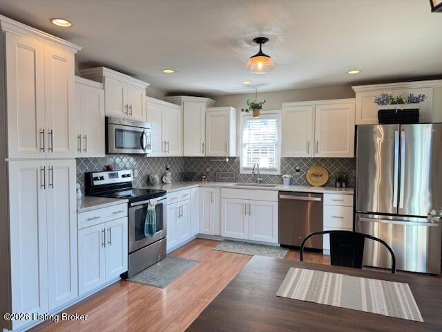 7214 Hassock Dr, Louisville, KY 40258