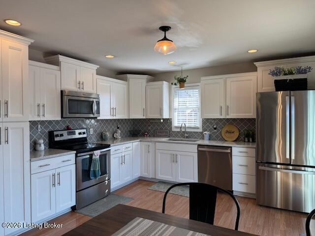 7214 Hassock Dr, Louisville, KY 40258