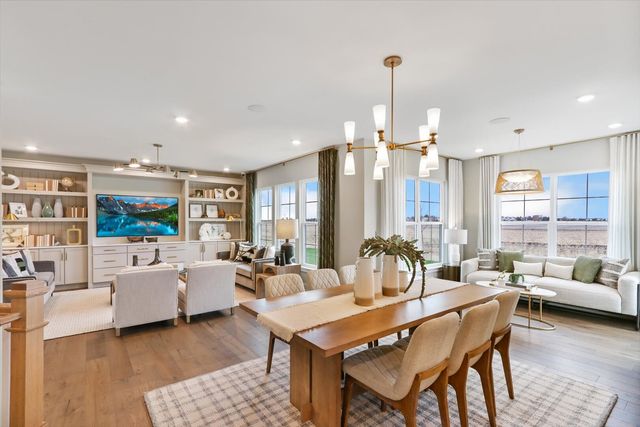 731 Fairfield Drive, Oswego, IL 60543