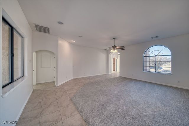 6821 Southgate Street, Pahrump, NV 89061