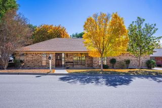 307 Erin Dr, Kerrville, TX 78028