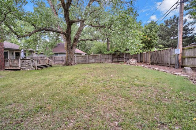 5711 E 20th St N, Wichita, KS 67208