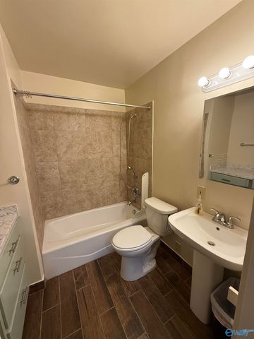 113 Whitney Avenue NE, Huntsville, AL 35811