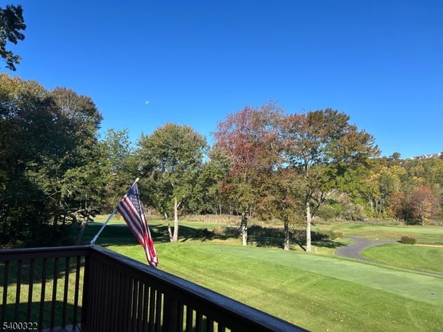 38 Goldfinch Dr, Allamuchy Twp., NJ 07840