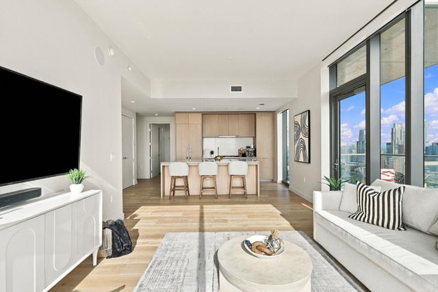 44 East Ave 3604, Austin, TX 78701