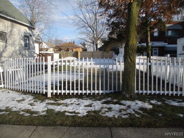 50 Alpine Place, Cheektowaga, NY 14225