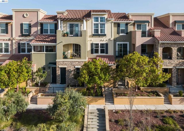 3489 Capoterra Way, Dublin, CA 94568