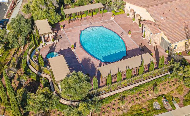 3489 Capoterra Way, Dublin, CA 94568