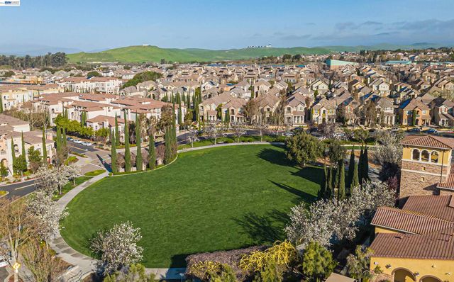 3489 Capoterra Way, Dublin, CA 94568