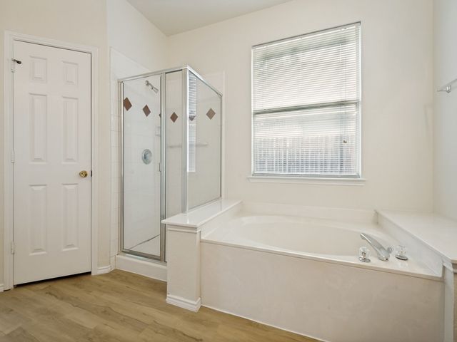 2806 Cheshire Way, Grand Prairie, TX 75052