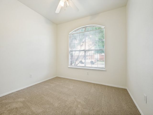 2806 Cheshire Way, Grand Prairie, TX 75052