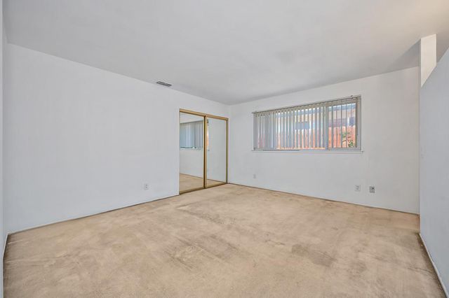 8267 Fieldpoppy Cir, Sacramento, CA 95828