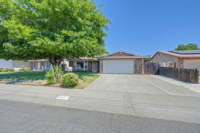 8267 Fieldpoppy Cir, Sacramento, CA 95828
