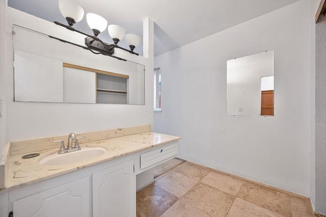 8267 Fieldpoppy Cir, Sacramento, CA 95828