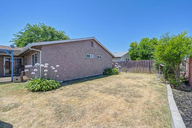 8267 Fieldpoppy Cir, Sacramento, CA 95828