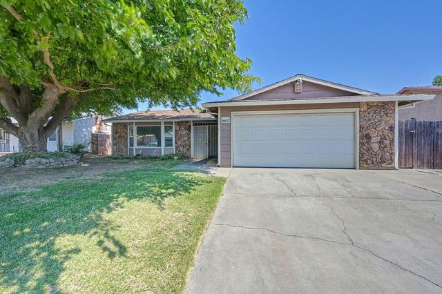 8267 Fieldpoppy Cir, Sacramento, CA 95828