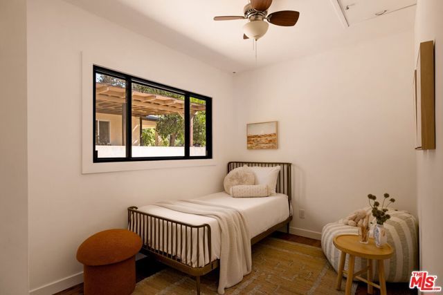 1015 Milwaukee Avenue, Los Angeles, CA 90042