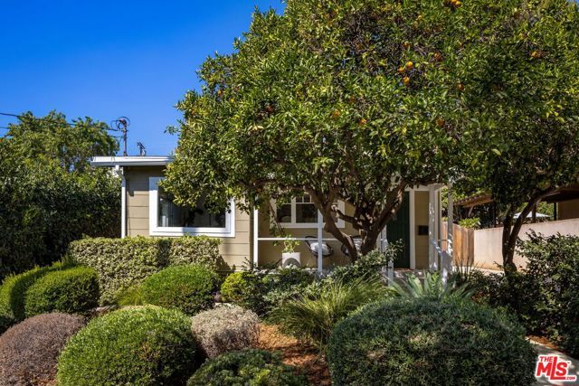 1015 Milwaukee Avenue, Los Angeles, CA 90042