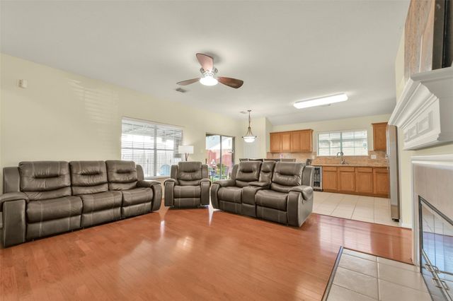 12003 Gembrook Lane, Houston, TX 77089
