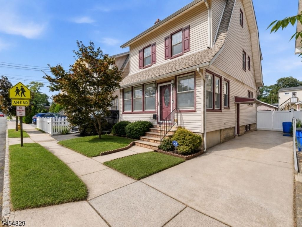 22 Prospect St, Bloomfield Twp., NJ 07003 — exterior
