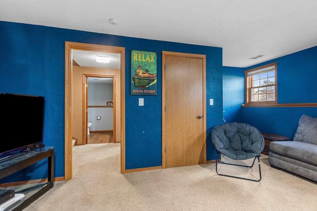 2124 KENSINGTON LANE, Green Bay, WI 54311