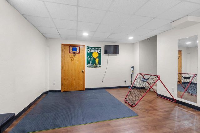 2124 KENSINGTON LANE, Green Bay, WI 54311