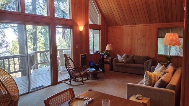 54868 Chinquapin Drive, Sequoia Crest, CA 93265