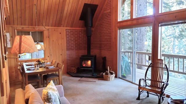 54868 Chinquapin Drive, Sequoia Crest, CA 93265