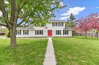 4395 Delphine DRIVE, New Berlin, WI 53151