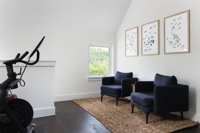 1120 Omega Ave 1, Austin, TX 78721