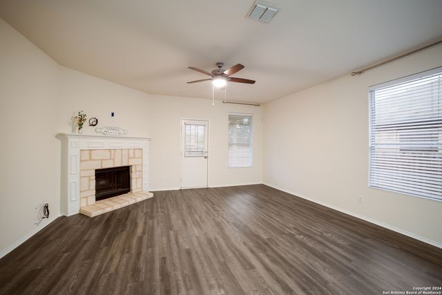 27110 Saddlefoot Way, San Antonio, TX 78260